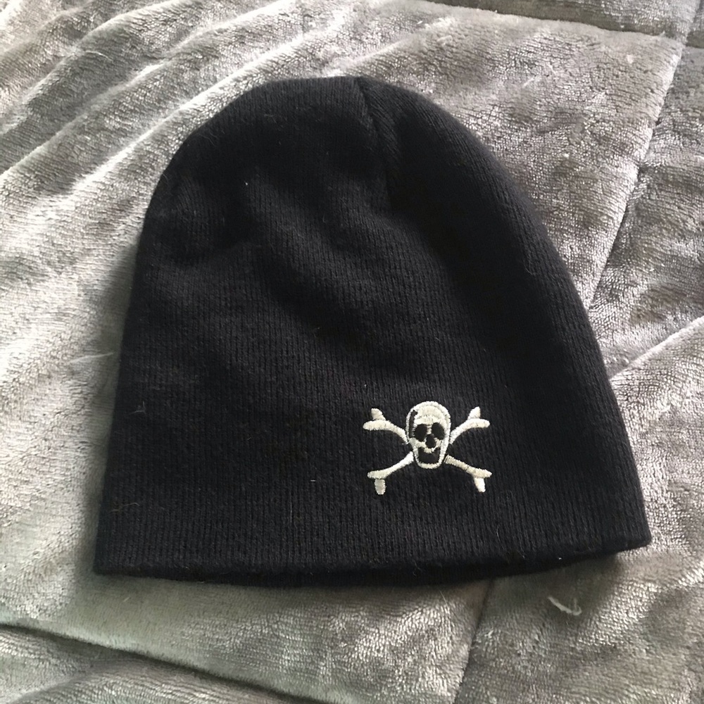 Black beanie